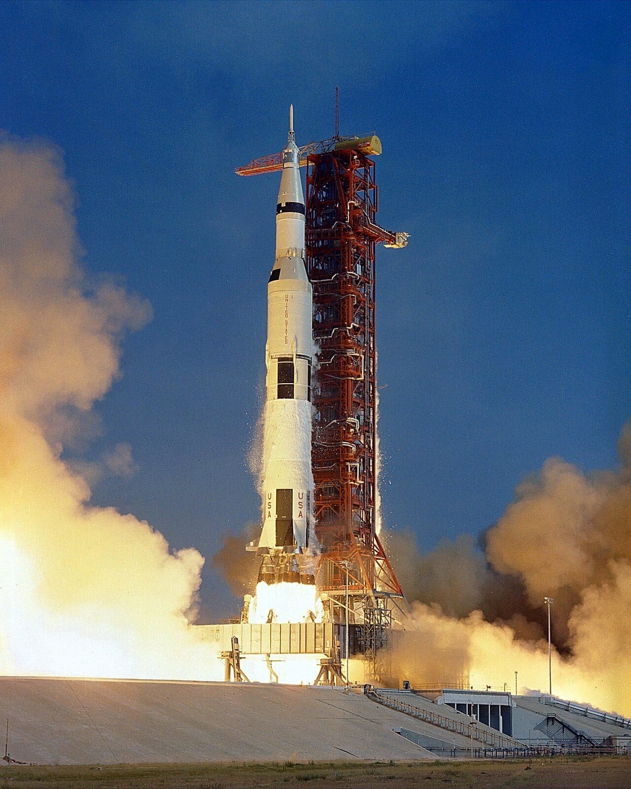 Apollo 11 - Kennedy Space Center · 16 July 1969